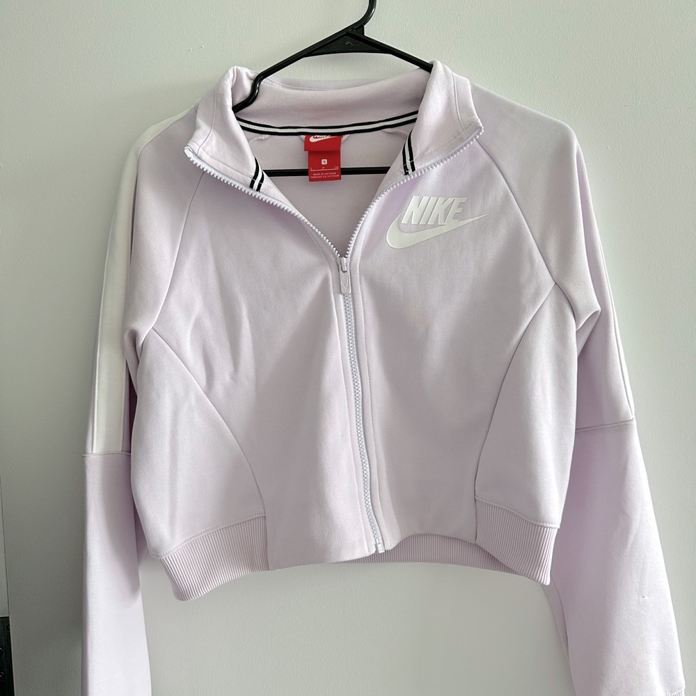 Nike cropped lilac zipper jacket